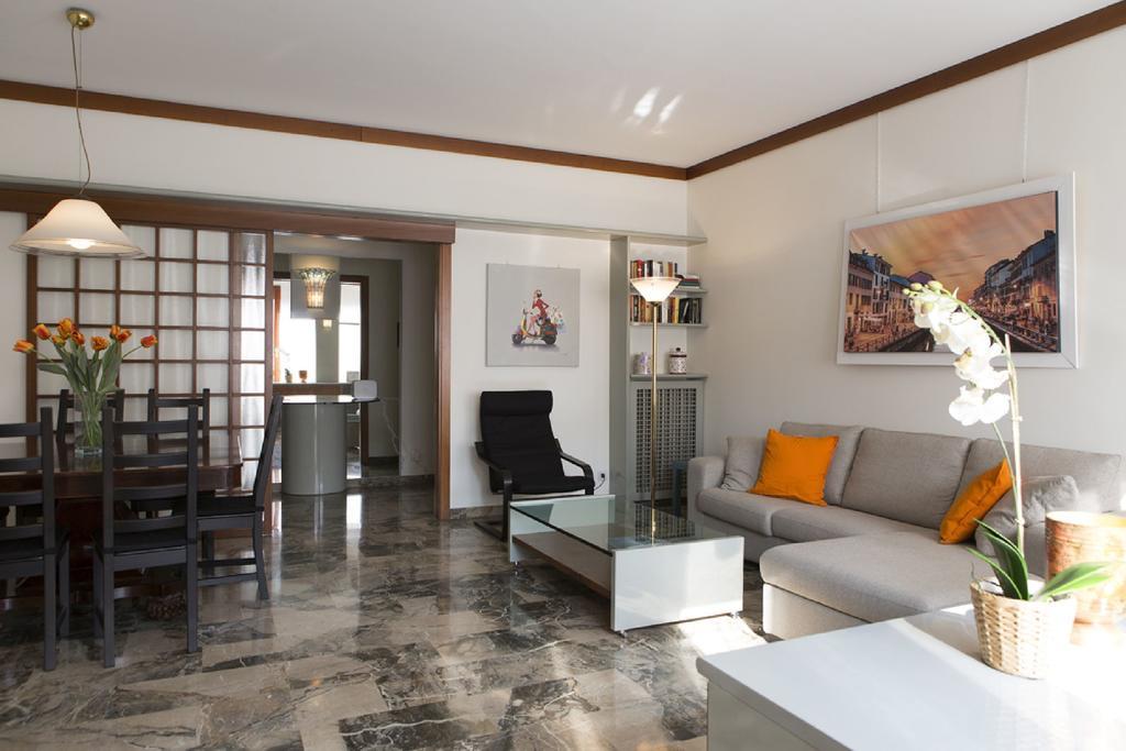 Fiera Monterosa 11 Apartment Milano Rum bild